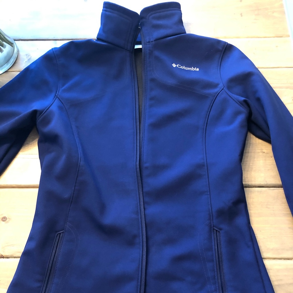 Women’s Columbia jacket
